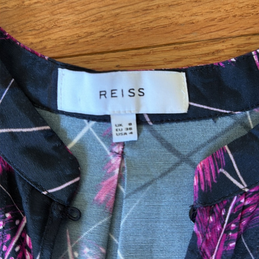 Reiss Marsali Belted Feather Print Dress Bell Sleeves Ruffled Hem Sz 4 - Picture 7 of 15